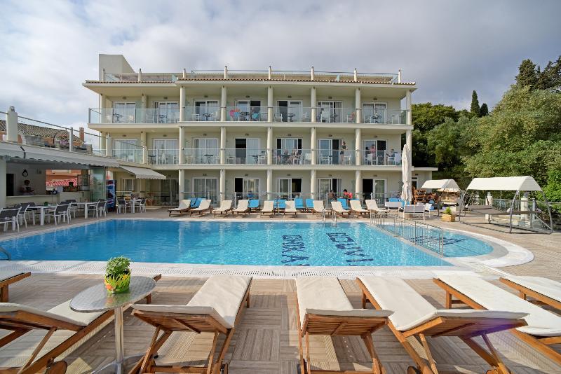 Palapart Gikas Suites And Studios Gouvia Bagian luar foto